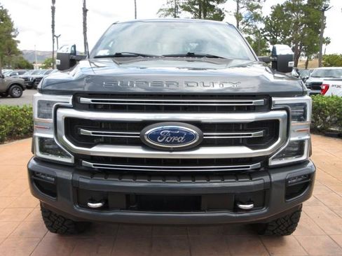 Certified 2021 Ford F350 Platinum w/ Tremor Off-Road Package AWD/4WD image 7