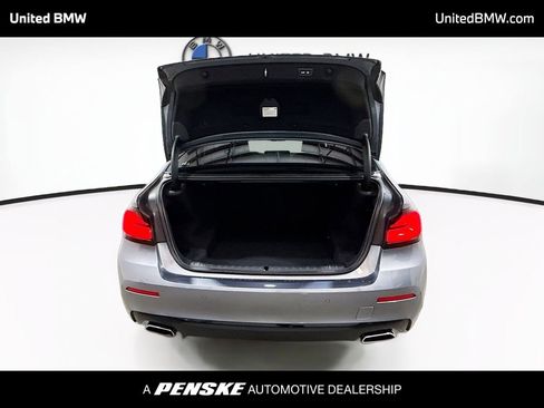 Used 2022 BMW 540i w/ Premium Package image 14
