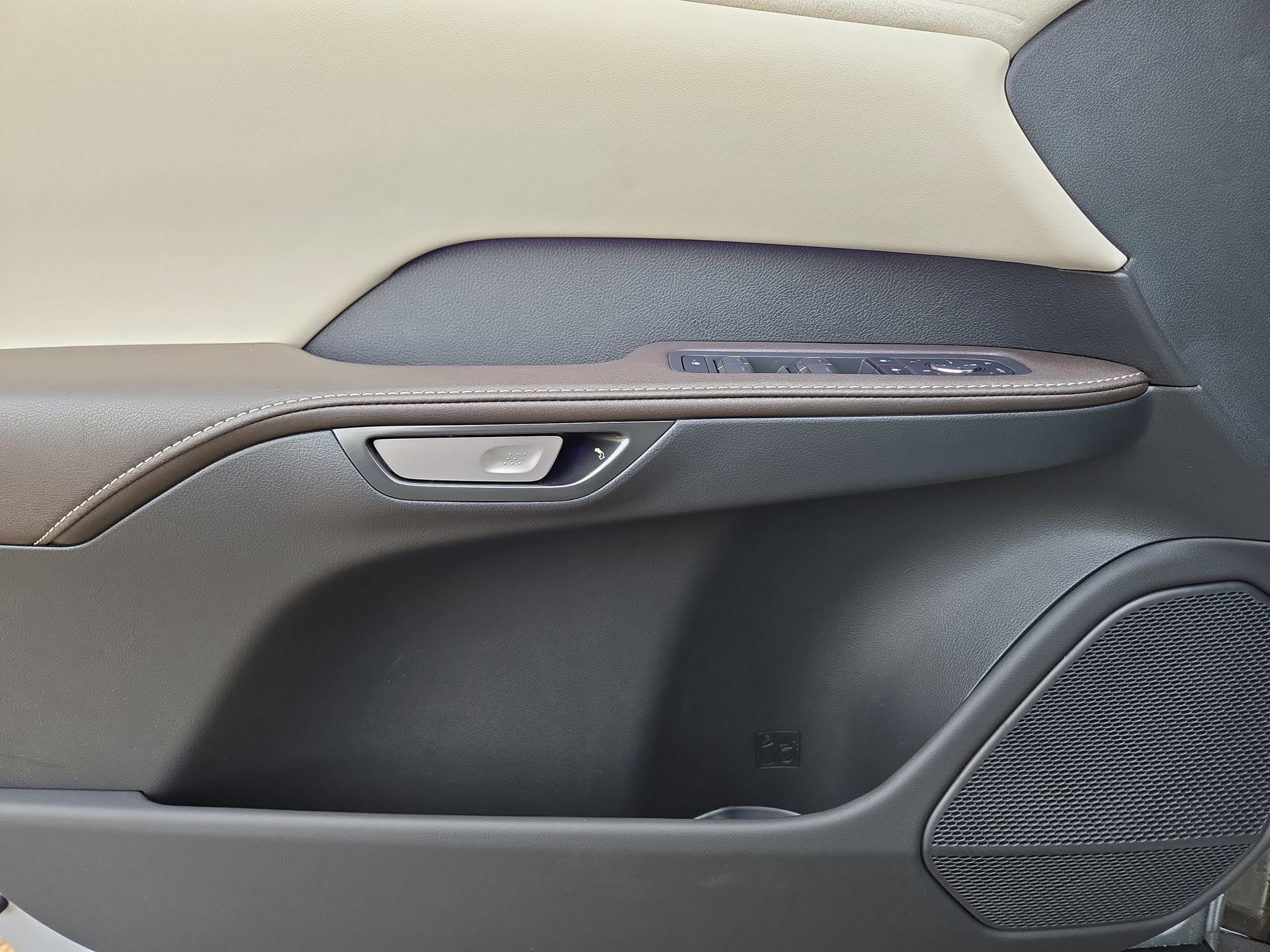 New 2026 Lexus RX 350 FWD w/ Convenience Package image 15