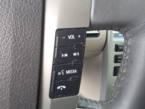 Used 2010 Ford Flex Limited AWD/4WD image 25