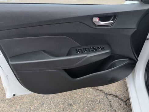 Used 2019 Hyundai Accent SE image 19