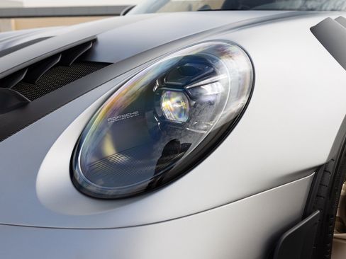Used 2025 Porsche 911 GT3 RS RWD image 31