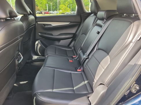 Used 2021 INFINITI QX50 Luxe w/ Cargo Package AWD/4WD image 28