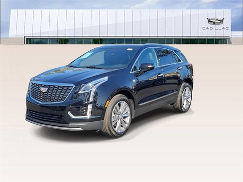 Used 2025 Cadillac XT5 Premium Luxury image 4
