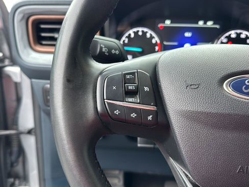 Certified 2023 Ford Maverick Lariat w/ Equipment Group 500A Standard image 18