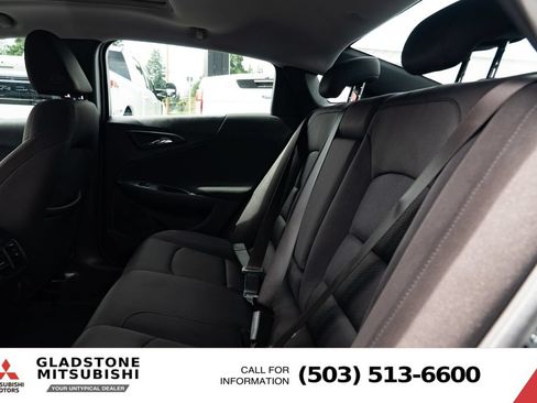 Used 2024 Chevrolet Malibu LT FWD image 21