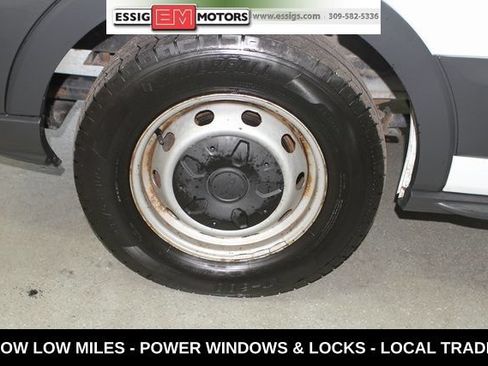 Used 2015 Ford Transit 150 130 Low Roof RWD image 13