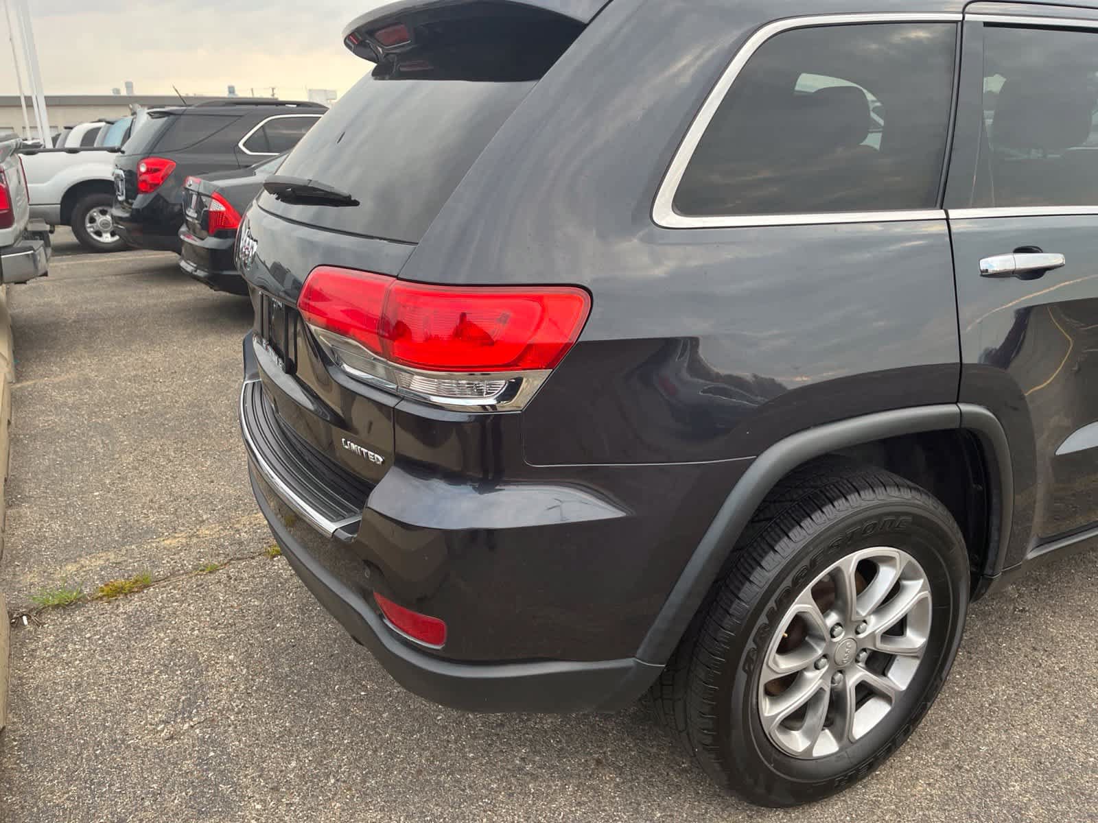 Used 2015 Jeep Grand Cherokee Limited AWD/4WD image 14