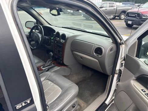 Used 2004 GMC Envoy XL SLT AWD/4WD image 21