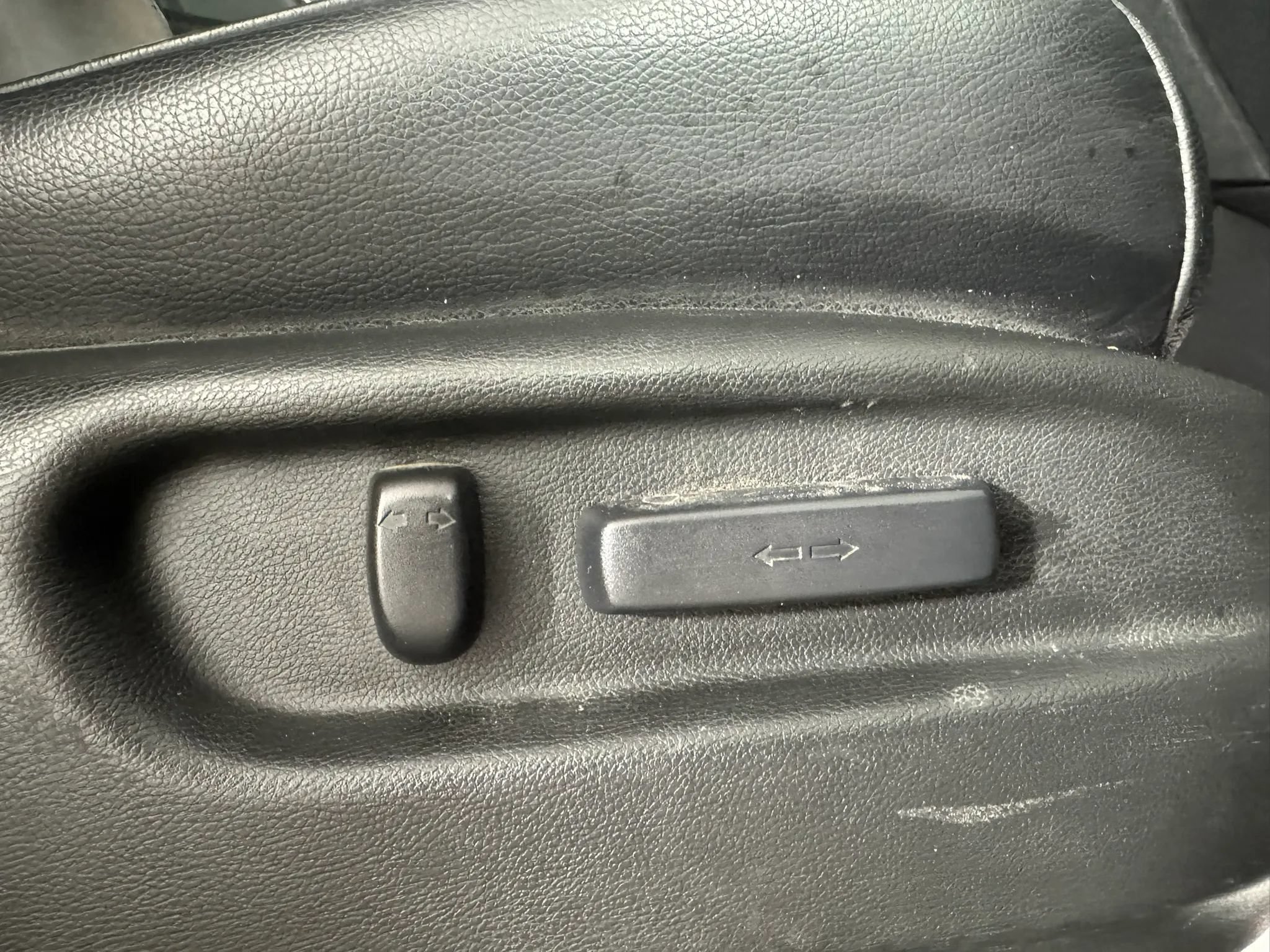 Used 2018 Honda Pilot Touring image 36