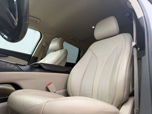 Used 2017 Lincoln MKX Select w/ Select Plus Package image 11