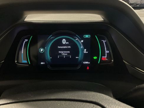 Used 2021 Hyundai Ioniq Limited image 25