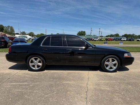Used 2003 Mercury Marauder RWD image 4