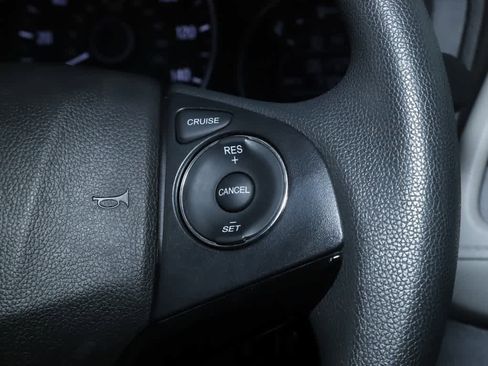 Used 2020 Honda HR-V LX image 23