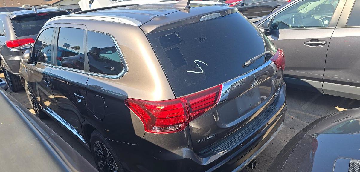 Used 2018 Mitsubishi Outlander SEL AWD/4WD image 6