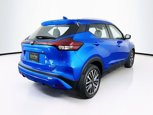Used 2024 Nissan Kicks SV FWD image 9