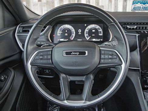 Used 2023 Jeep Grand Cherokee Altitude image 14