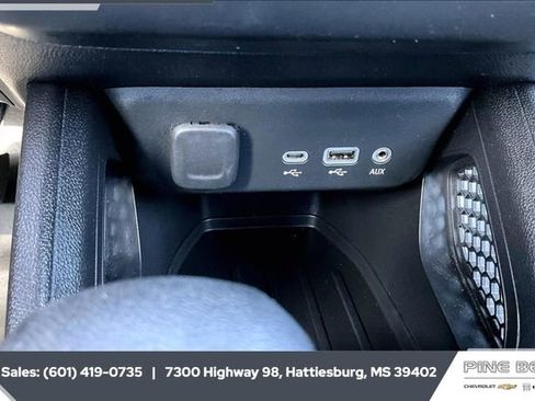 Certified 2021 Chevrolet TrailBlazer LT w/ Convenience Package image 22