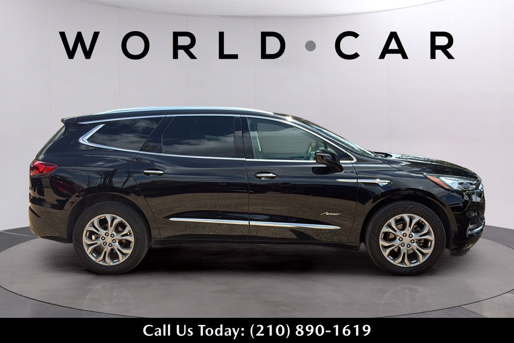 Used 2020 Buick Enclave Avenir w/ Avenir Technology Package FWD image 3