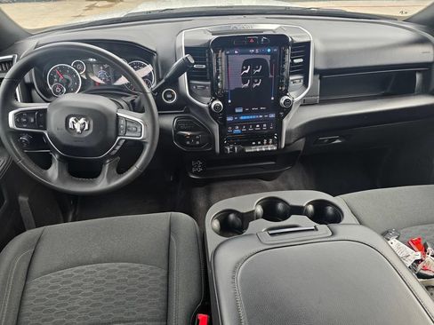 Used 2025 RAM 2500 Big Horn AWD/4WD image 15