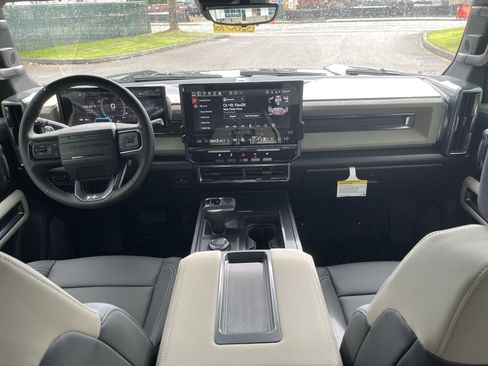 New 2026 GMC Hummer EV 4x4 Crew Cab image 54