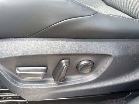 Used 2026 Toyota bZ FWD image 19
