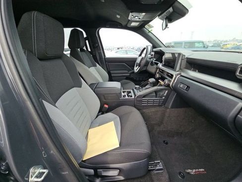 Used 2025 Toyota 4Runner TRD Off-Road image 10