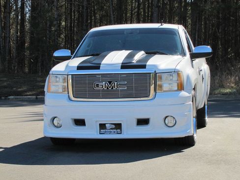 Used 2011 GMC Sierra 1500 W/T w/ Work Truck Plus Package image 10