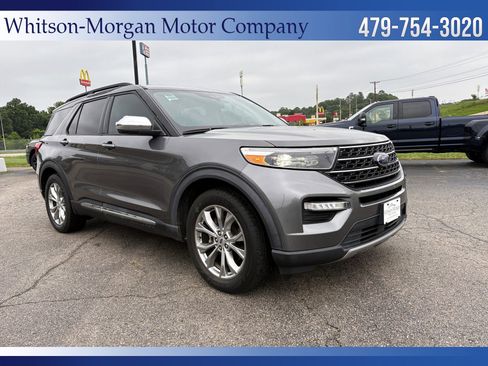 Used 2021 Ford Explorer XLT w/ Equipment Group 202A RWD image 3