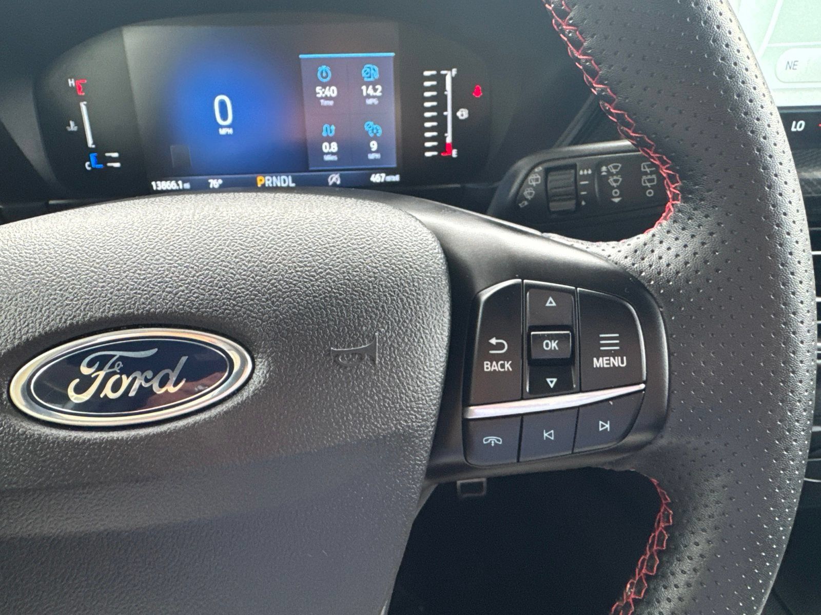 Certified 2024 Ford Escape ST-Line w/ Tech Pack #1 AWD/4WD image 31