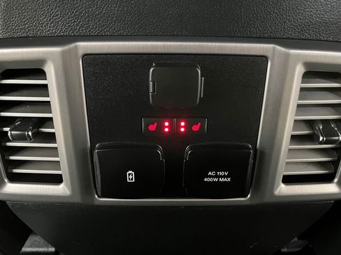 Used 2020 Ford F150 Platinum w/ FX4 Off-Road Package AWD/4WD image 23