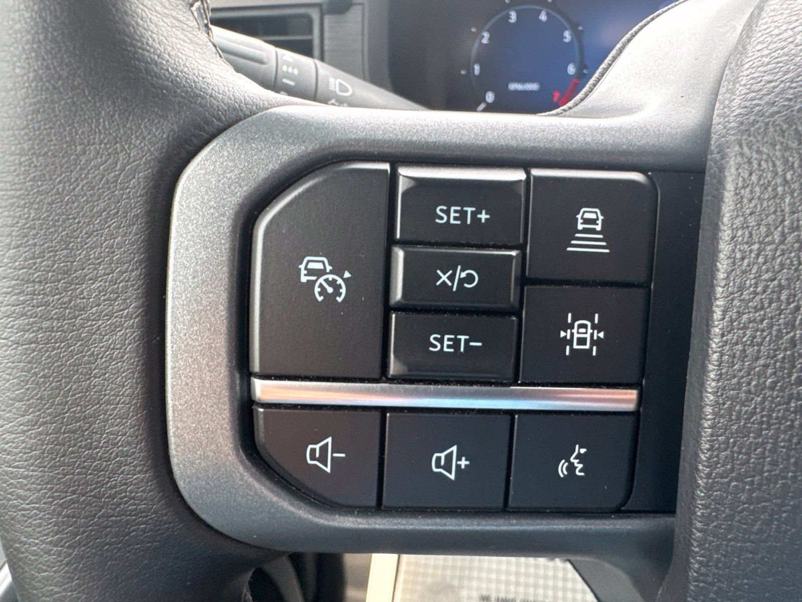 Used 2024 Ford F150 XLT w/ Equipment Group 302A MID AWD/4WD image 13