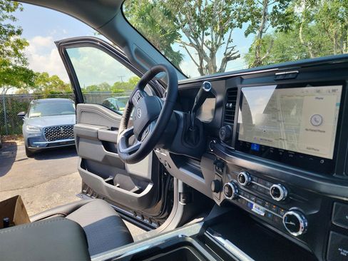 New 2025 Ford F350 Lariat w/ Lariat Ultimate Package image 22