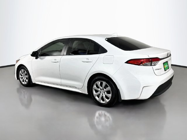 Used 2025 Toyota Corolla LE FWD image 7