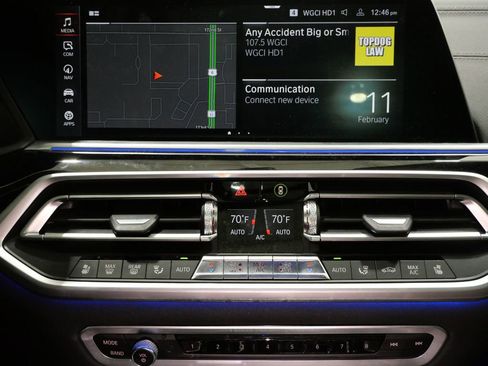 Used 2022 BMW X6 M50i w/ Executive Package image 22