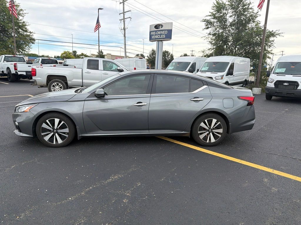 Used 2020 Nissan Altima 2.5 SL FWD image 8