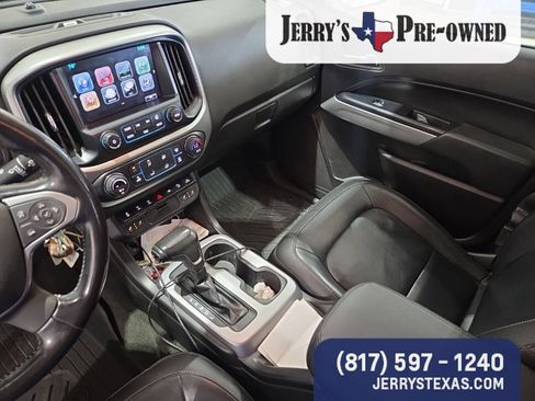 Used 2017 Chevrolet Colorado ZR2 w/ LPO, Premium Interior Package AWD/4WD image 12