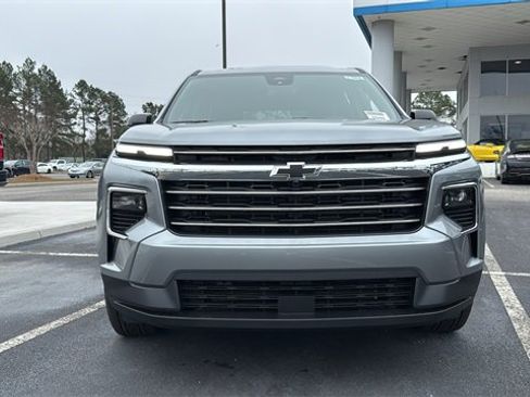 New 2026 Chevrolet Traverse LT w/ Sun and Wheel Package image 2