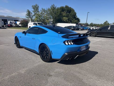 Used 2025 Ford Mustang GT Premium RWD image 5