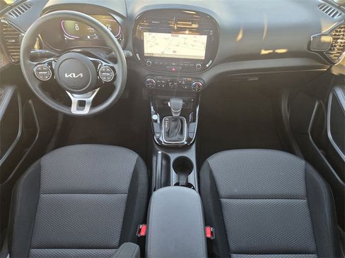 Certified 2023 Kia Soul S image 22