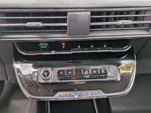 Used 2025 Lincoln Corsair FWD w/ Equipment Group 101A image 20