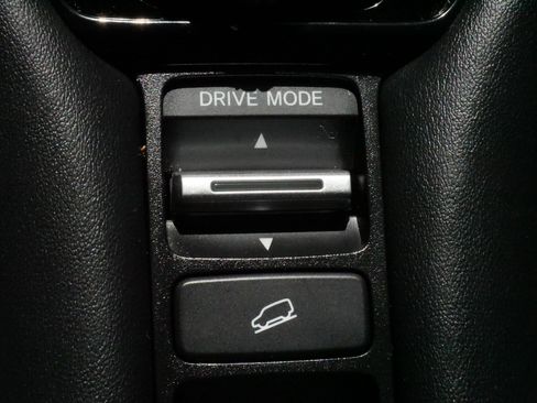 Certified 2023 Honda HR-V LX image 29