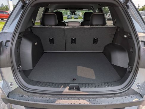 New 2027 GMC Terrain Elevation w/ Elevation Premium Package AWD/4WD image 10