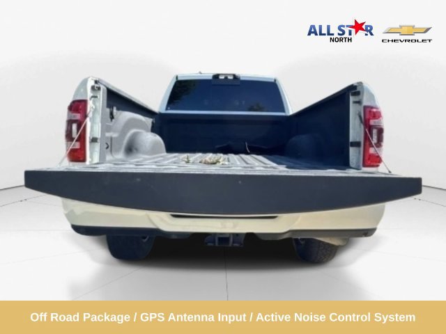 Used 2024 RAM 2500 Limited AWD/4WD image 2