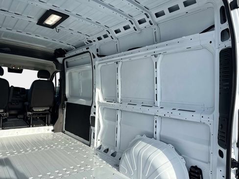 New 2026 RAM ProMaster 2500 w/ Convenience Group FWD image 13