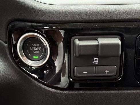 New 2026 Chevrolet Silverado 1500 LT AWD/4WD image 15