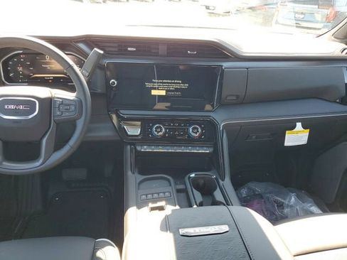 New 2026 GMC Sierra 2500 AT4X image 15