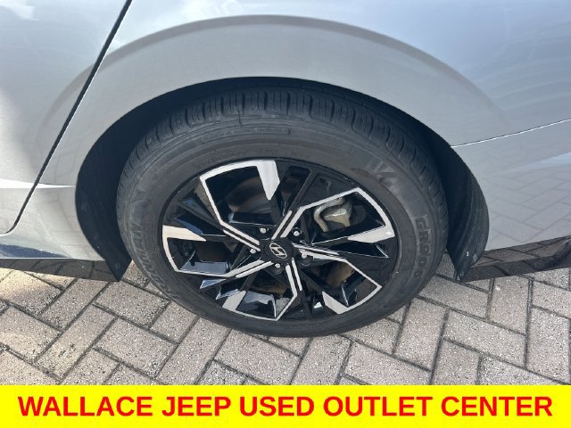 Used 2024 Hyundai Sonata SEL FWD image 11
