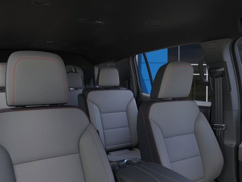New 2026 Chevrolet Traverse LT w/ Driver Confidence Package AWD/4WD image 24