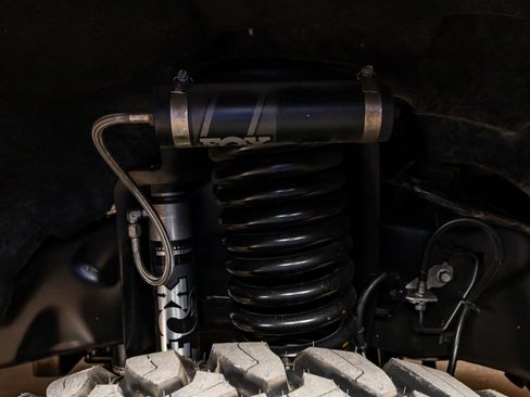 Used 2022 Ford F250 Platinum w/ FX4 Off-Road Package image 13